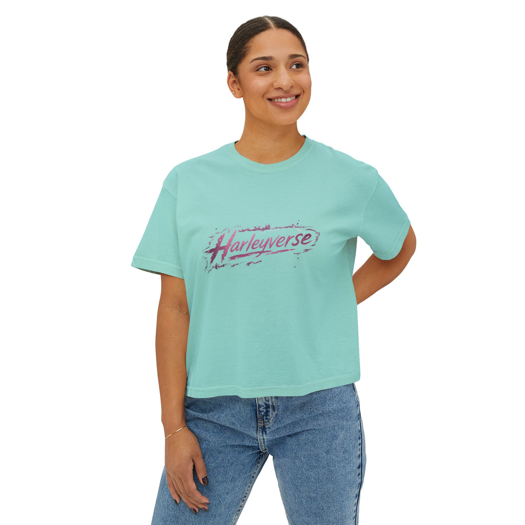 Harleyverse logo boxy tee | Crop T-Shirt, Retro Script, Pink Splash