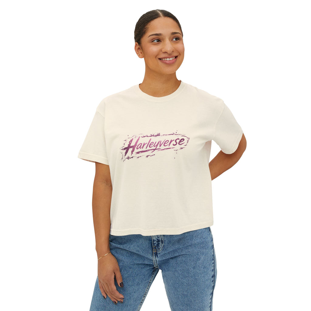 Harleyverse logo boxy tee | Crop T-Shirt, Retro Script, Pink Splash