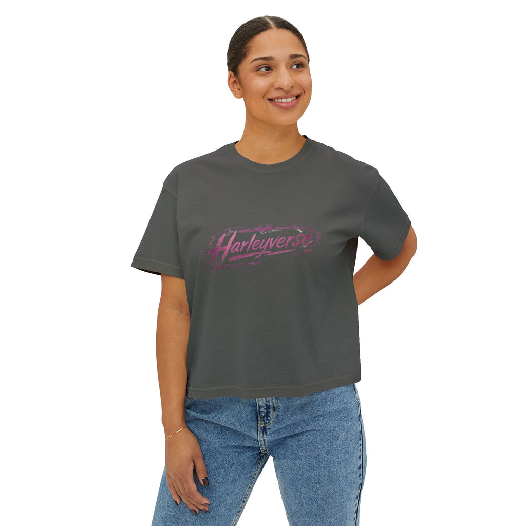 Harleyverse logo boxy tee | Crop T-Shirt, Retro Script, Pink Splash